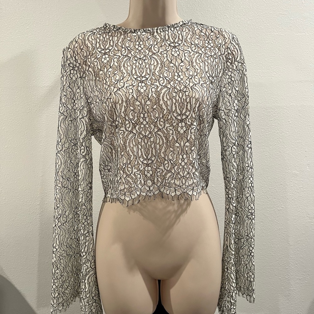 New Medium, Black & White sleeve laced dressy crop top